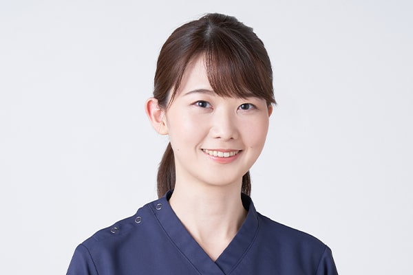 二階 瑛子
